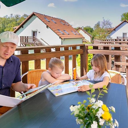 Mueritzparadies - Feriendorf Alte Fahrt Rechlin Exteriör bild